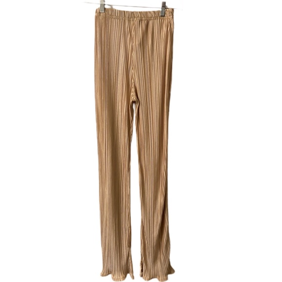🥂 New with Tags Prettylittlething Gold Pleated Wide Leg Trouser Pants🥂Size 10 - Picture 5 of 9